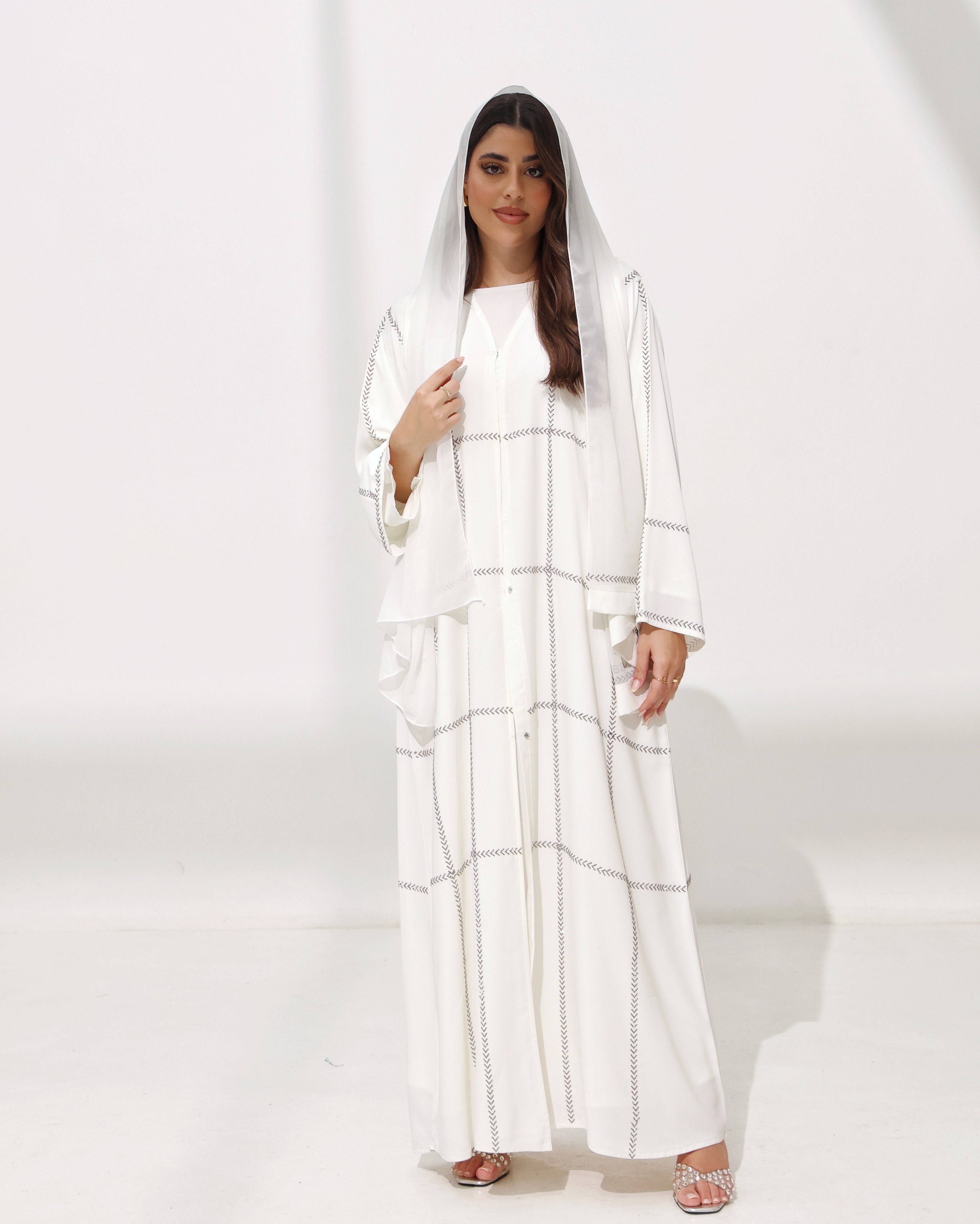 Arzoo Off white Abaya