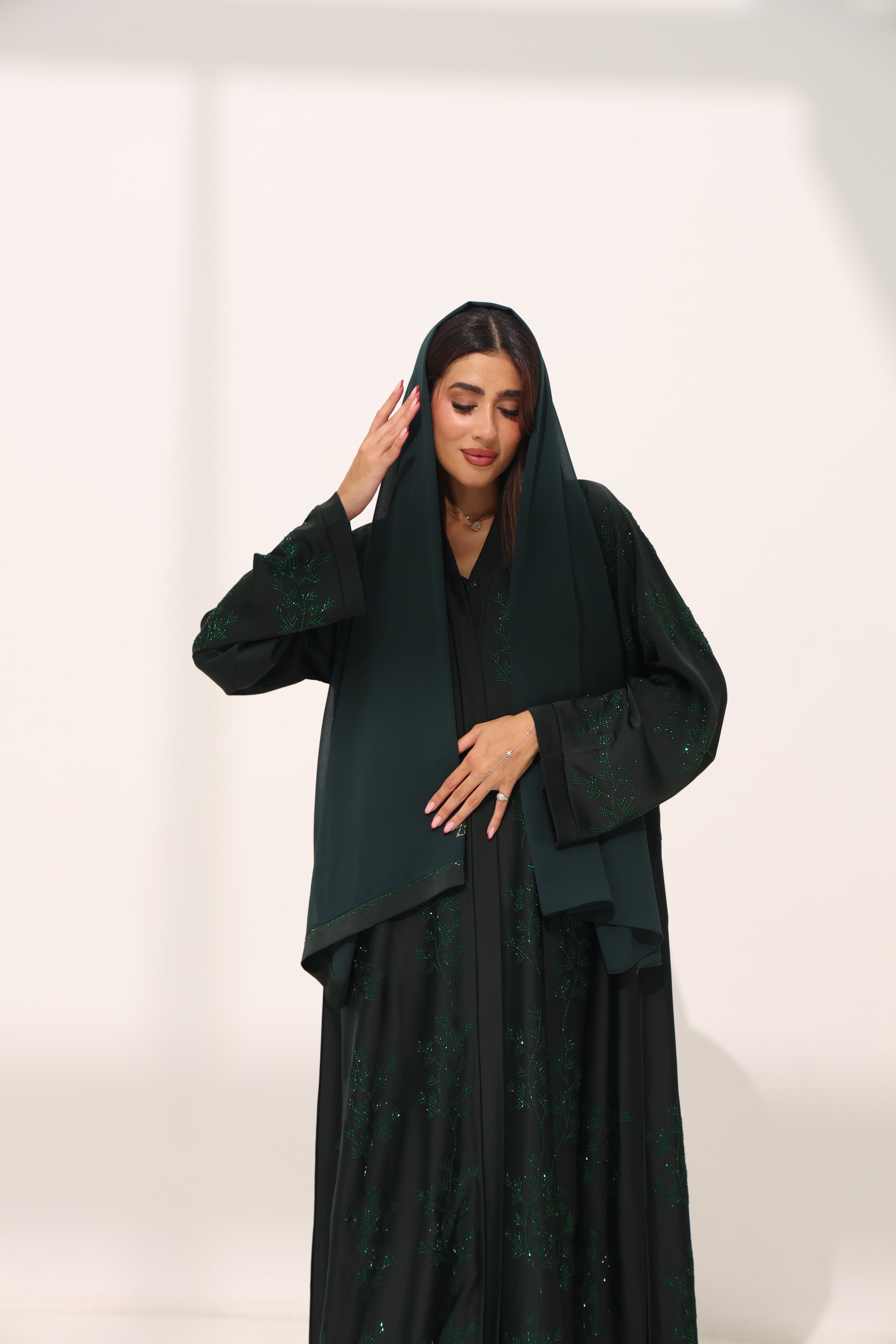 Mehreen Dark Forest Green Abaya