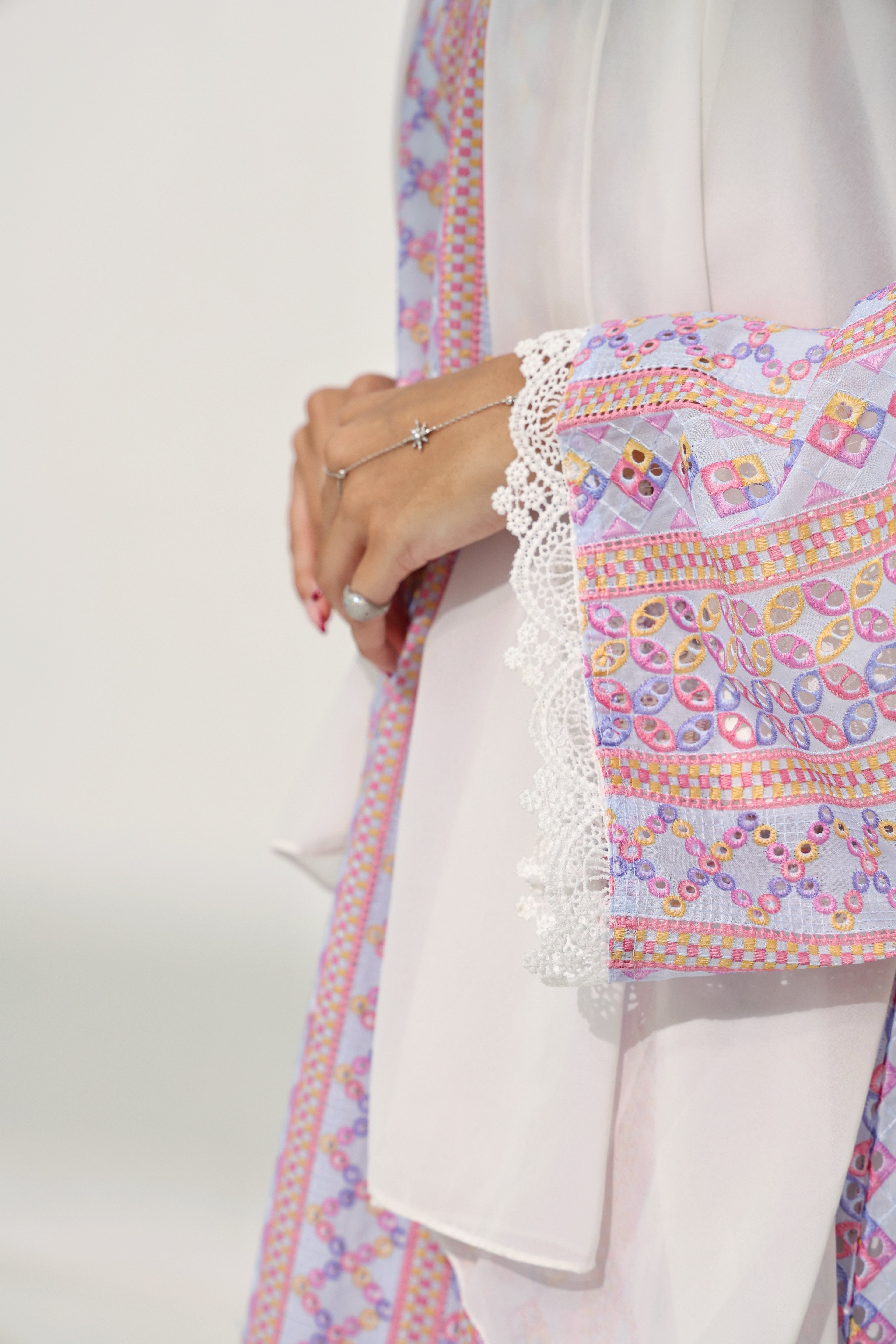 Aamani Lilac Bloom Abaya