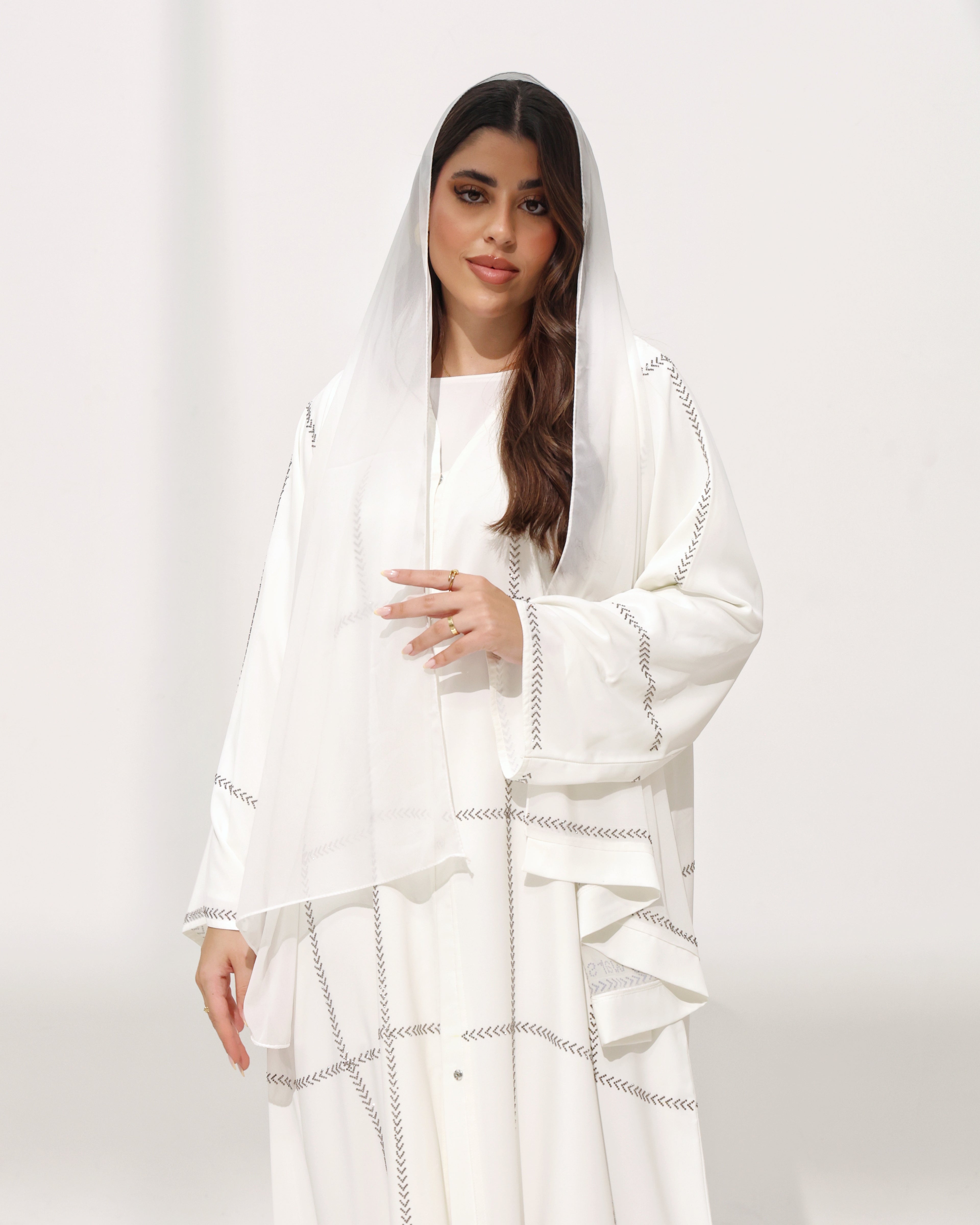 Arzoo Off white Abaya
