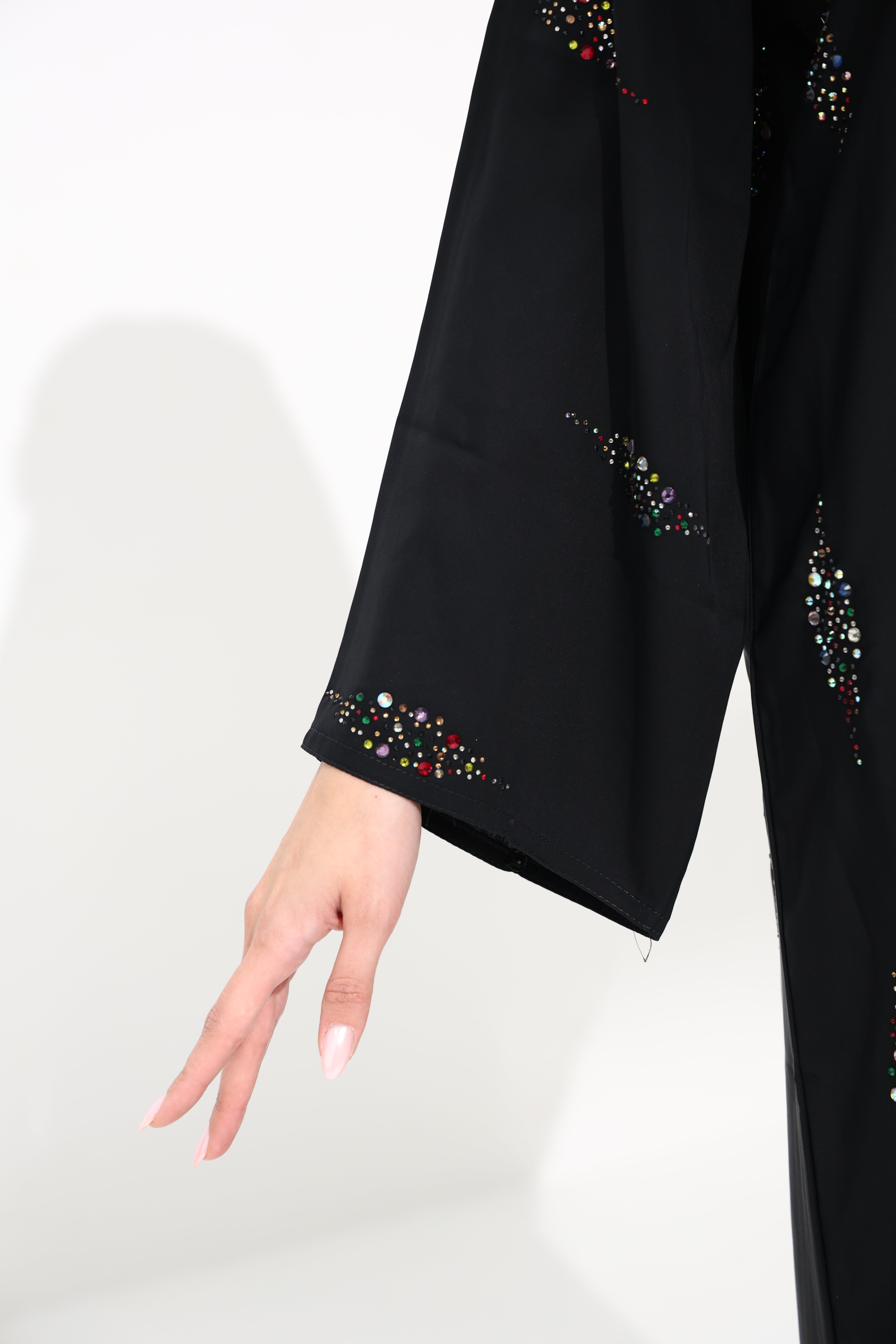 Nashwa Ghalli Meteorite Abaya