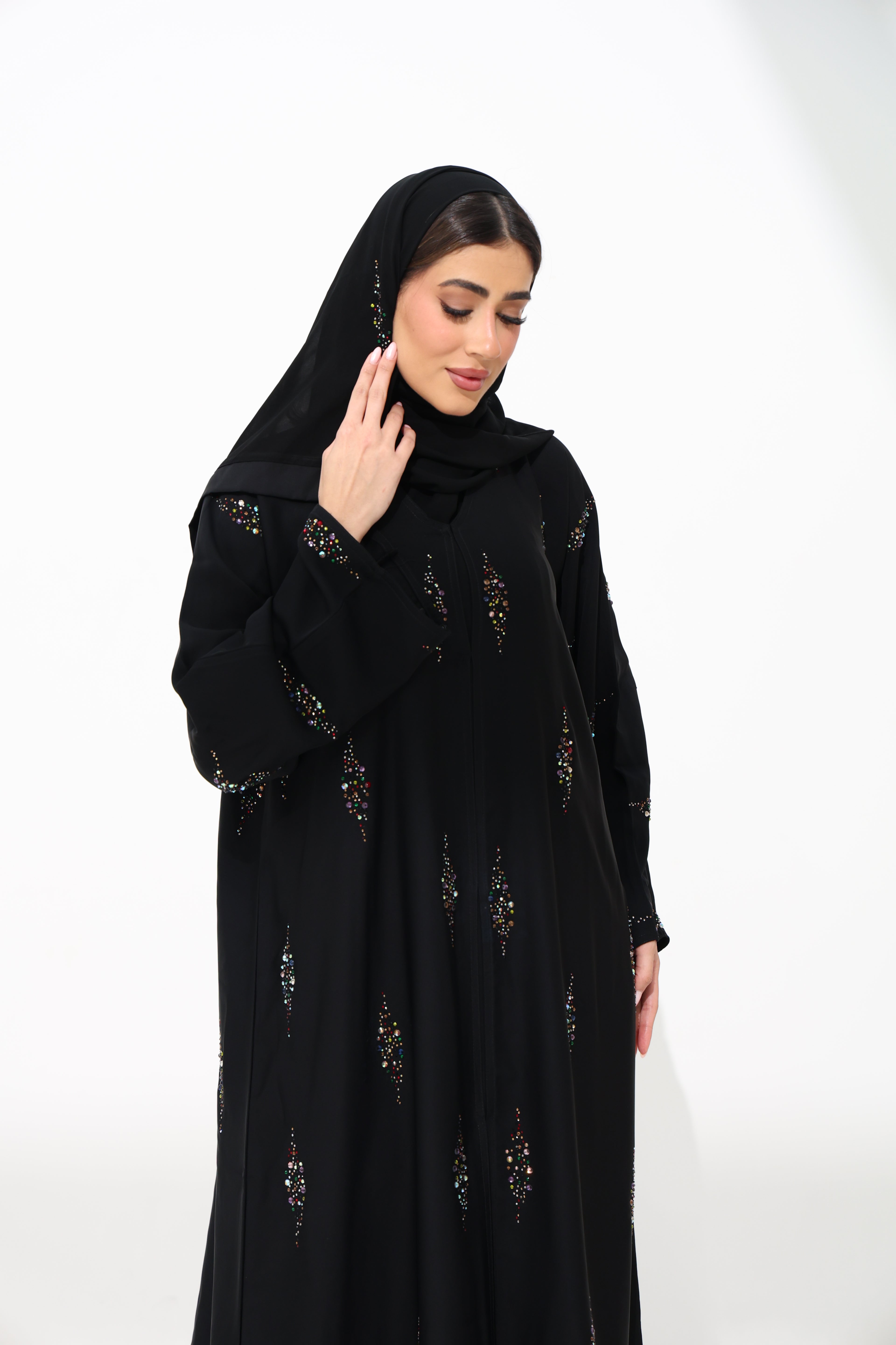 Nashwa Ghalli Meteorite Abaya
