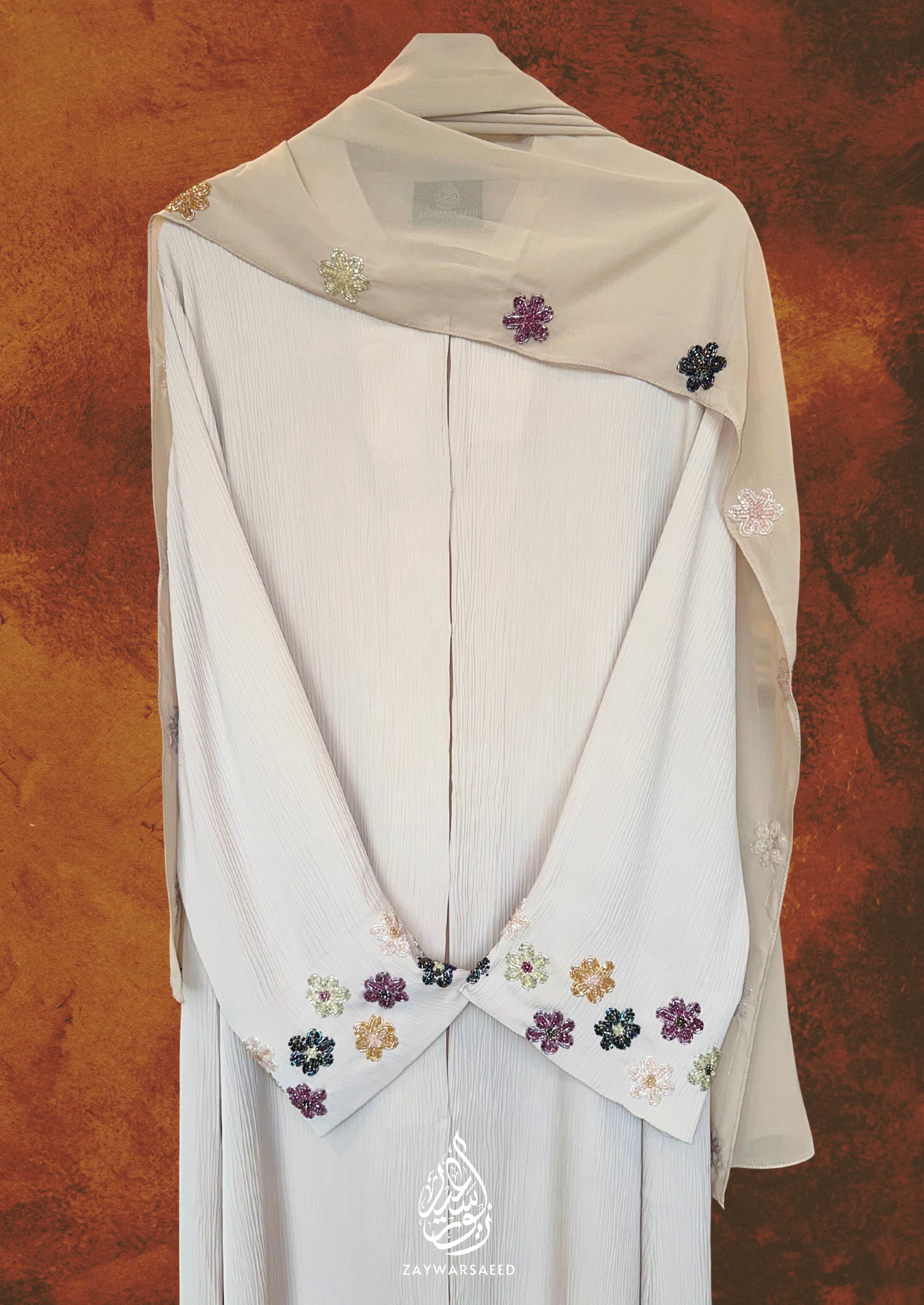 Nayla Petaline Abaya