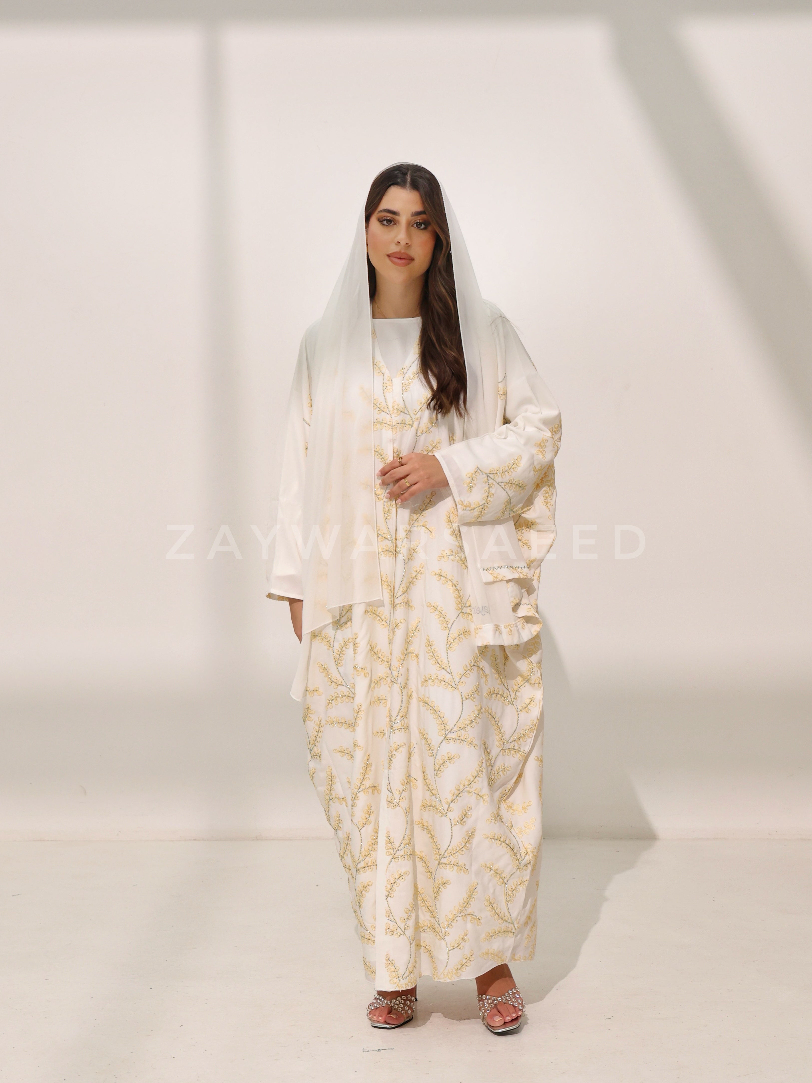 Daria Ivory White Farasha