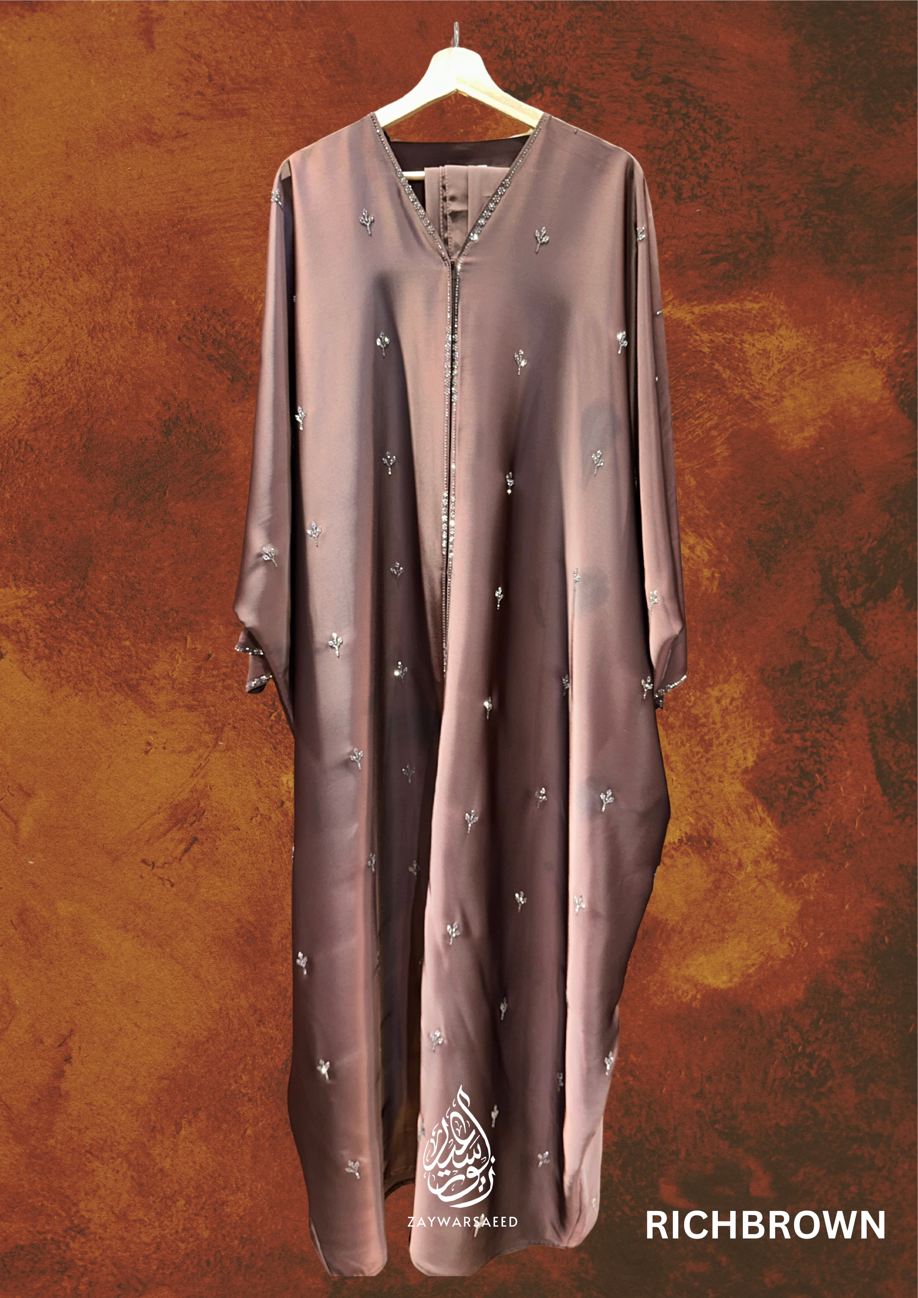 Luna Richbrown Farasha Abaya