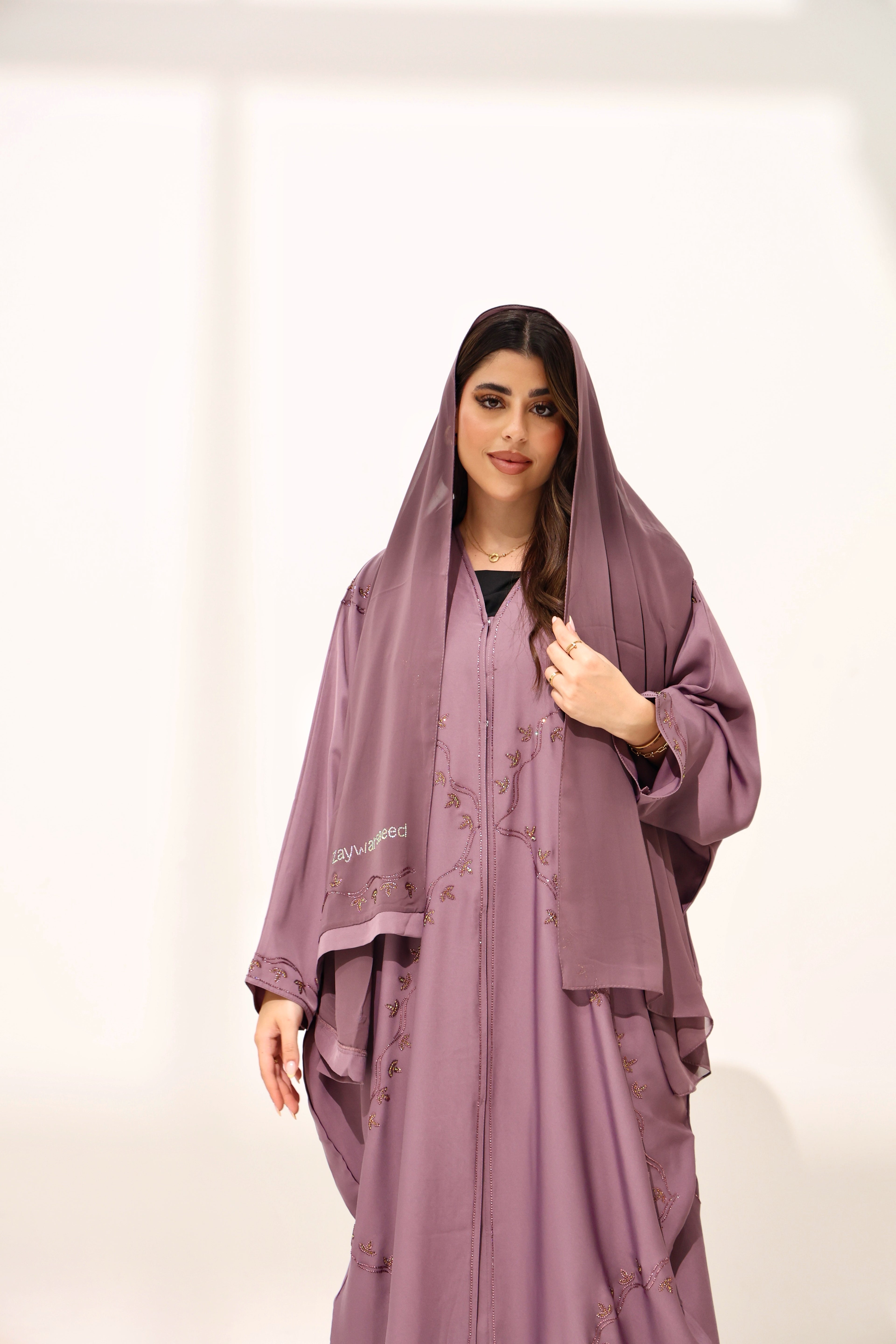 Asma Lilac Farasha Abaya