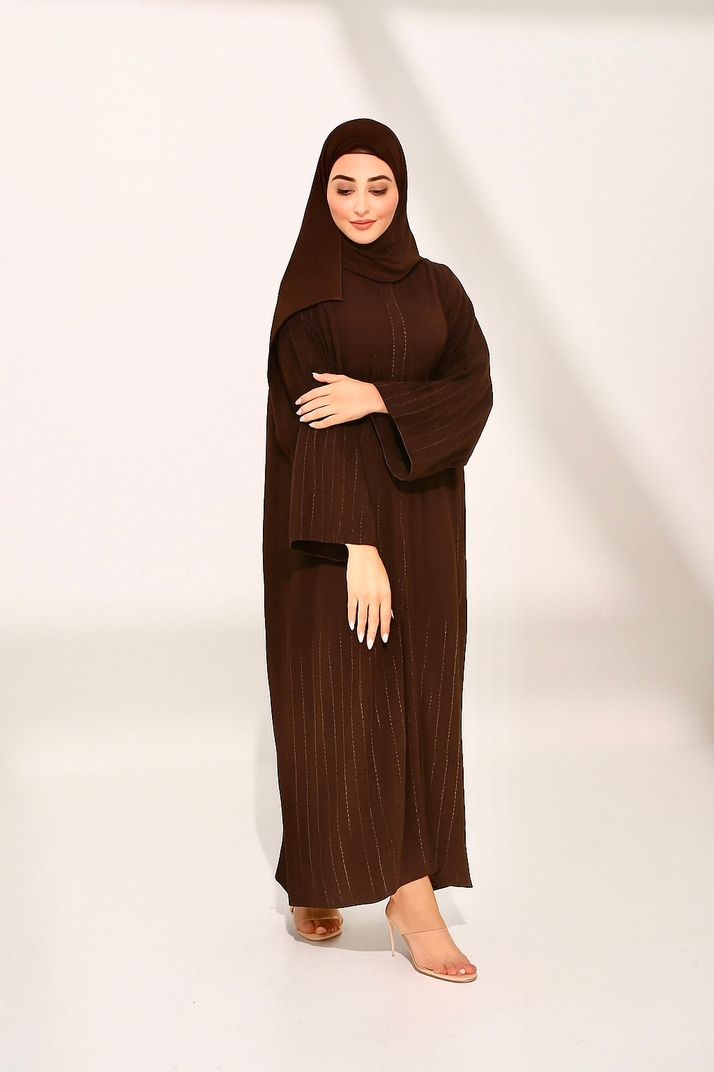 Aurora Rich Brown Abaya